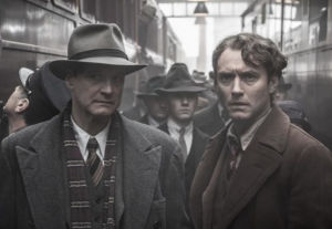 Colin Firth, left, as editor Max Perkins and Jude Law as writer Thomas Wolfe in the new Hollywood movie "Genius."/ Photo by Marc Brenner